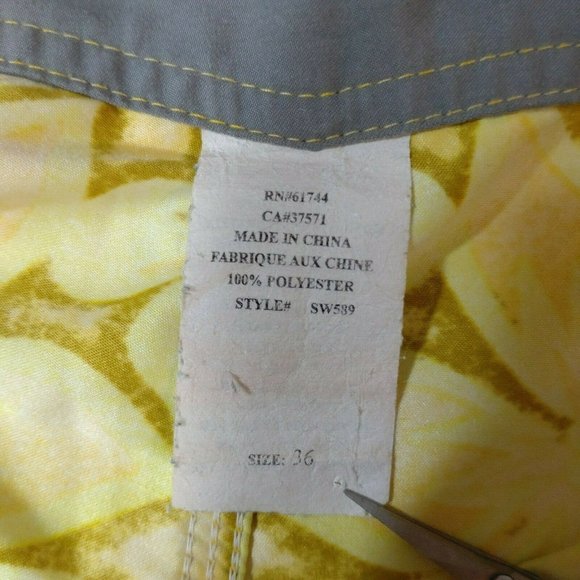 Rip Curl Yellow Floral Size 36 Board Shorts - Picture 5 of 9